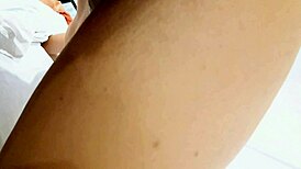 Infiel Talks to Doctor Boyfriend on Phone While Getting Pussy Licked