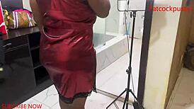 Stepmom bathes dripping wet, I watch her juicy ass then fuck roughly full creampie