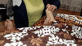 stepsister's leg massage turns me on for secret blanket masturbation thrill