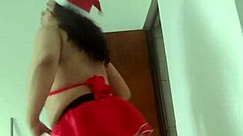 mamãe noel safada dances solo masturbates fat pussy to orgasm peruvian style