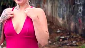 puta safada offers pix or mystery deepthroat on street gagging big tits