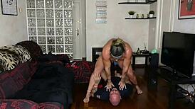 Big clit cop gets fucked anally by bodybuilder before squirting everywhere!