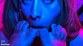 Smoking latina goddess deepthroats toes while choking on feet worship gags