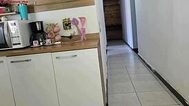 risky sexo with hubby's friend while he showers almost caught 😱💦