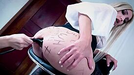 who's gonna win this anal fisting chair battle??