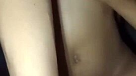 seksi ibu tiri indonesia fucks remaja hard on bed 😏🔥