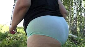 Watch busty milf piss golden showers from hairy pussy everywhere!!