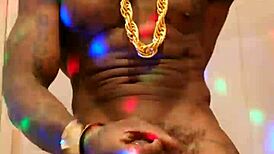 daddy's MUSCULAR bbc has this tall slut worshipping and humiliated with dirty talk till cumshot 😍💦