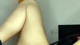 Amysexxxjuguetona heats camera masturbating toys wet pussy shaved tits