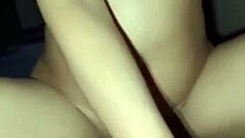 seksi ibu tiri indonesia fucks remaja hard on bed 😏🔥