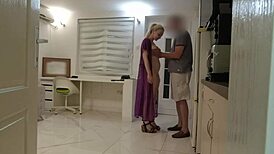 cute delivery guy returns with flowers for sneaky blowjob fun