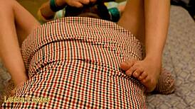 indian office babe cheats with boss in bedroom hindi