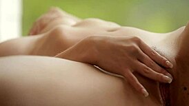 teen babe fingers juicy tight pussy with dildo loves sexy solo masturbation 😍💦