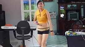 vietnamese bride dances cutely at wedding celebration