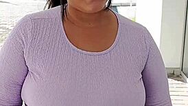 🤯 real estate babe trades her juicy pussy for the deal 😈🔥