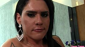 Aline Tavares Big Ass Pounded Raw By Fucking Machine