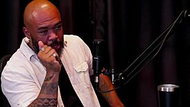 Falta De Comunicação Leads Women To Train Hands On Small Cock - Cadu Sem Fôlego Watch On Sheer Red