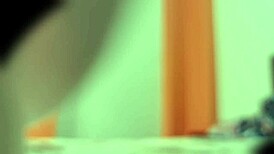 ¡Mi Hermanastra Miranda Se Desnuda Con Cuerpo Perfecto En Minifalda Voyeur!