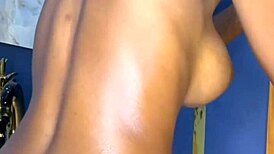 omg this lil colombian puta shakes ass masturbates cums so hard 😩💦