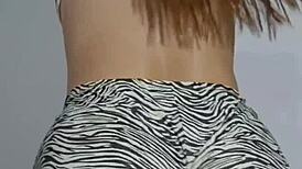 She fingers her pussy hard while twerking ass on video call close-up