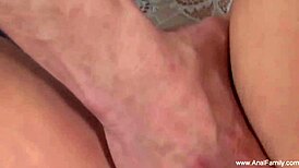 Blonde Beauty Demands Massive Messy Facial Explosion