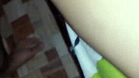 esta colegiada culona y tetona me deja follar su enorme culo natural en video casero