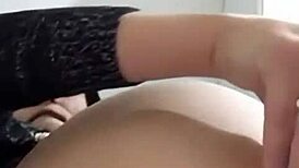 Amateur couple rams anal deep into thick juicy ass
