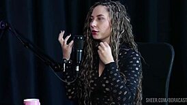 compilados da jujube delícia no bora cast com bruna carlos sheer red 🔥😍