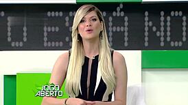 Renata Fan's Daring Bold Sexy Open Game Seduction