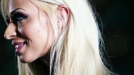 Classy Tattoo Babe's Unexpected Facial Surprise