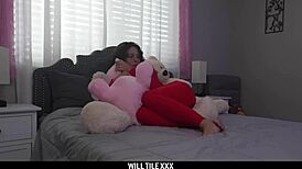 kinky satine summers slurps cock then takes double penetration pounding