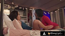 dee williams' squirting petite tease