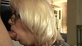 ever wonder how real juggs stepmom gives massive tits blowjob?