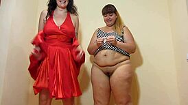 two fat mature lesbians shove panties in hairy pussies with phones 😈📱