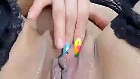 wanna see this squirting blonde machine cum hard from toy fingering?? 😱💦🍆