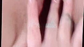 Leslie Sepulveda Horny Prostitute Masturbates Furiously