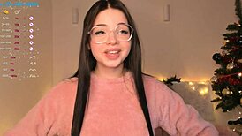 Petite Liza's Cute Webcam Boobs