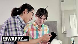 fit horny teen stepsis bro 4some living room jizz orgy!!