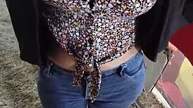 i payed this luchona mommy to jerk me off completly for her gifts ya know