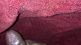 Filming my handjob while watching xvideos