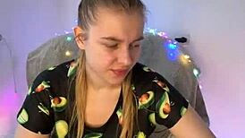 close up anal fingering makes her drip wet