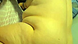 Bbw twerks fat ass doggystyle begging for rip