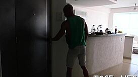 Shemale handles monster RAMROD like a pro