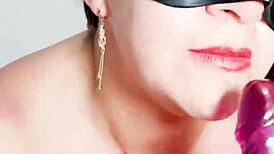 madrastra latina colombiana masturba cameltoe gigante en leggings para hijastro mojada