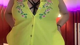 Madura BBW Wife Licks Tits and Ass in Kitchen