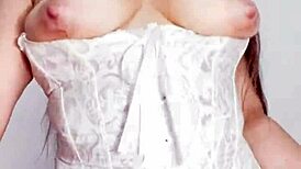 madrastra latina colombiana masturba cameltoe gigante en leggings para hijastro mojada