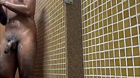 shower spy catches huge black cock in lockerroom gym