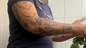 whoa flashing this big juicy pussy you'd dive in or nah? 😜 exhibitionist dream bucetao