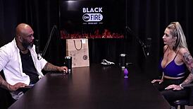 loira flashes tits after stressing over anal scene game