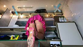 this slut bends over to bottom shelf and her ass pops perfectly